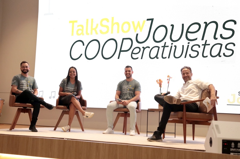 Jovens Durante Bate Papo