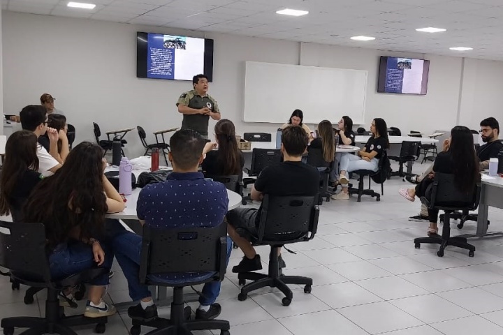 2075cb4f 4bcb 4ea8 B44e 75064f012854