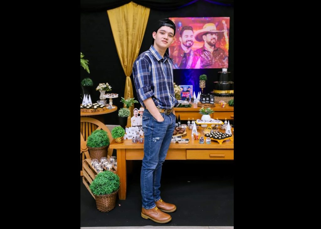 Fotoaversariante